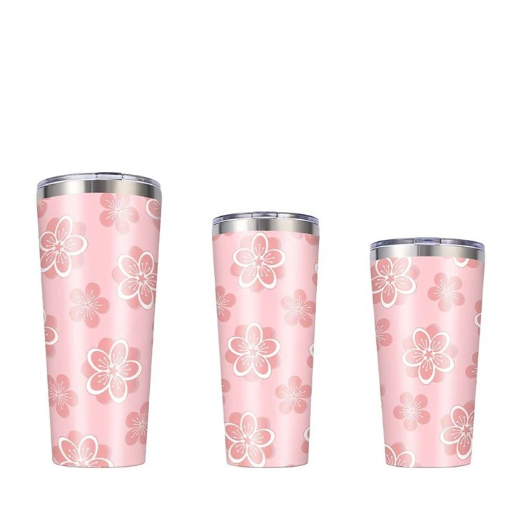 Bicchieri con coperchio isolati sottovuoto